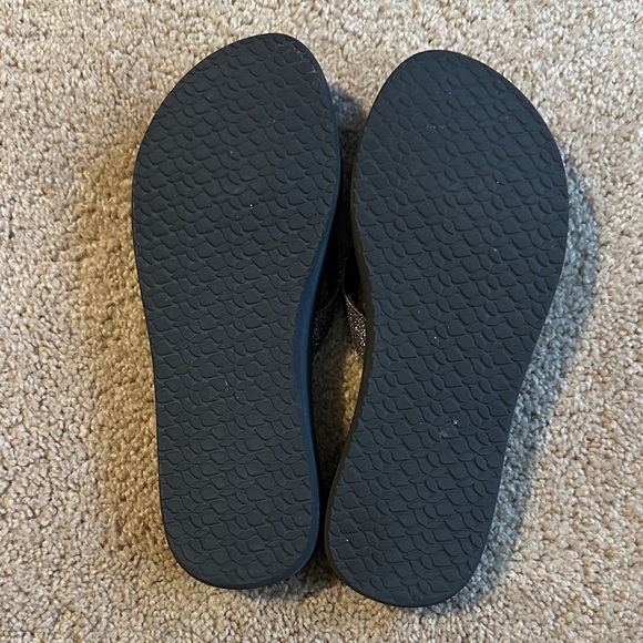 Reef Black Women's Sandals - Picture 4 of 4